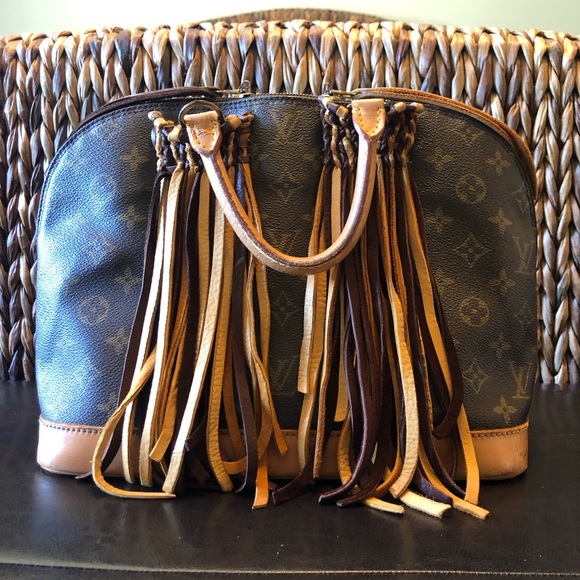 Louis Vuitton Handbags - Louis Vuitton Alma Boho Bag